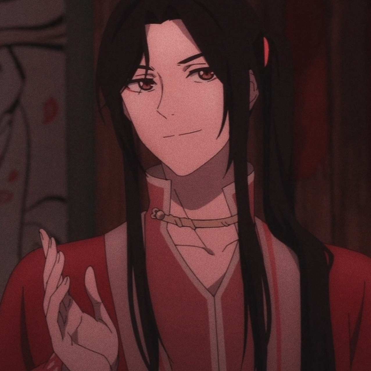 人物:花城 二传标注@宇祭夏 图片均为自截自调 #男生头像##天官赐福