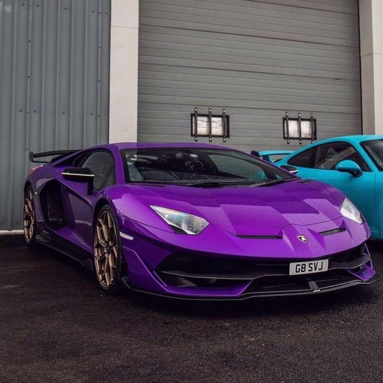 大牛svj紫色战车!