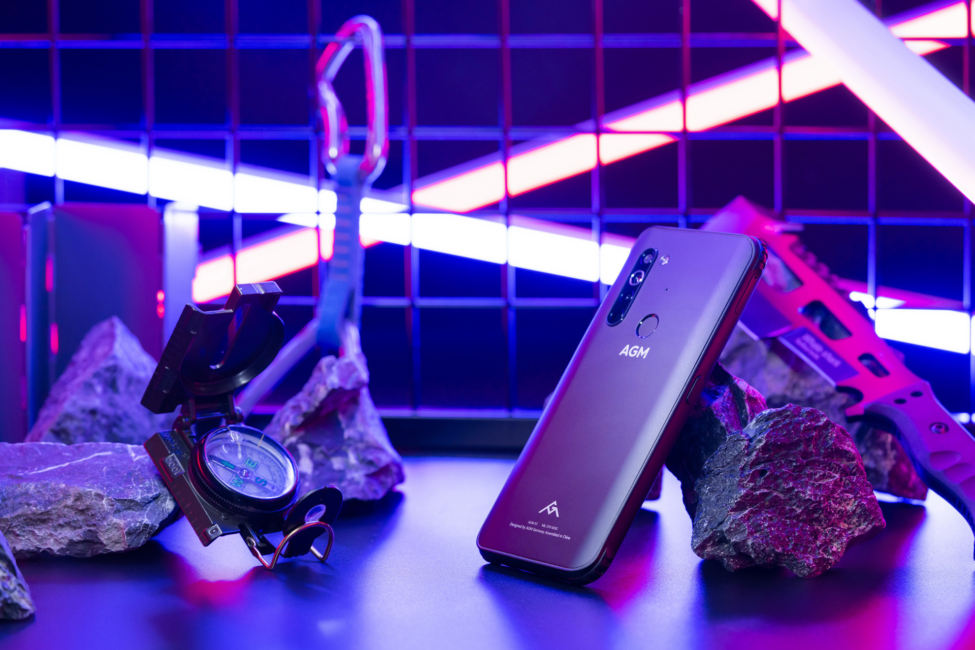 纯国产自研5g手机agm x5正式发布售价3699元.