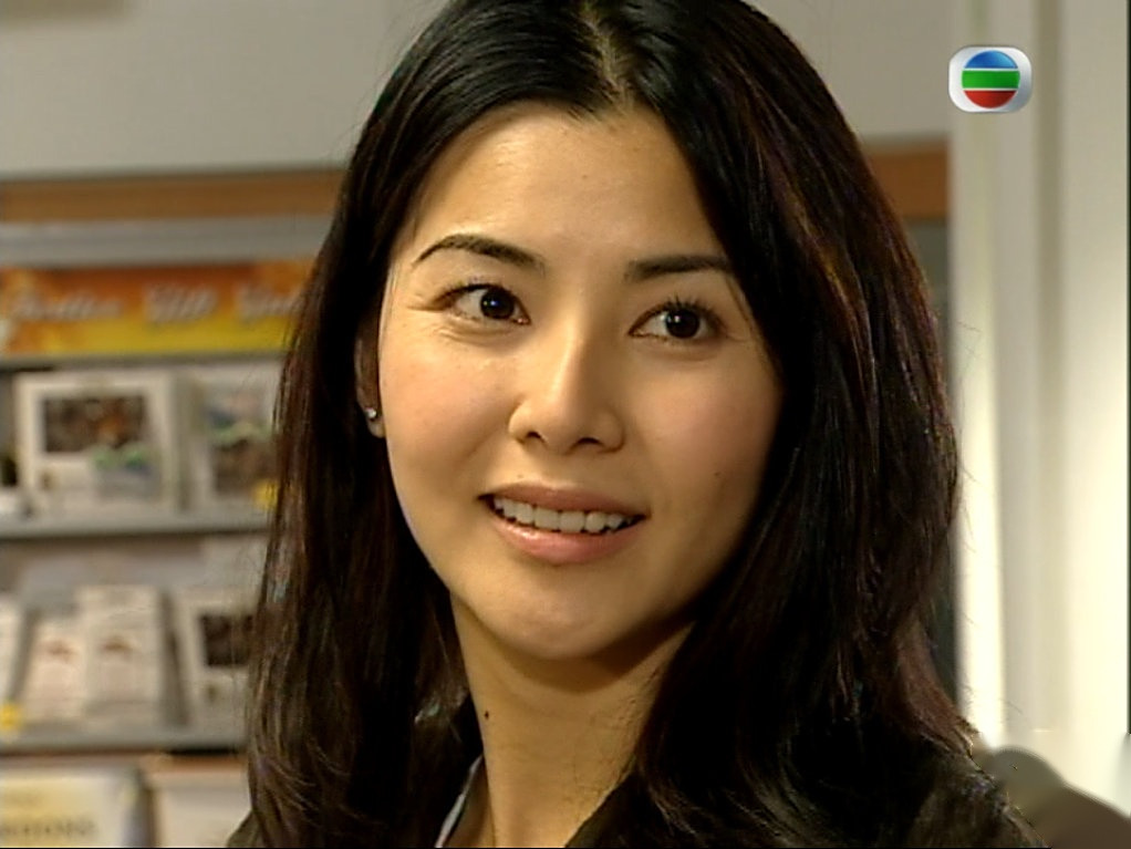 tvb干练十足的女警系列:  《陀枪师姐》陈三元,朱素