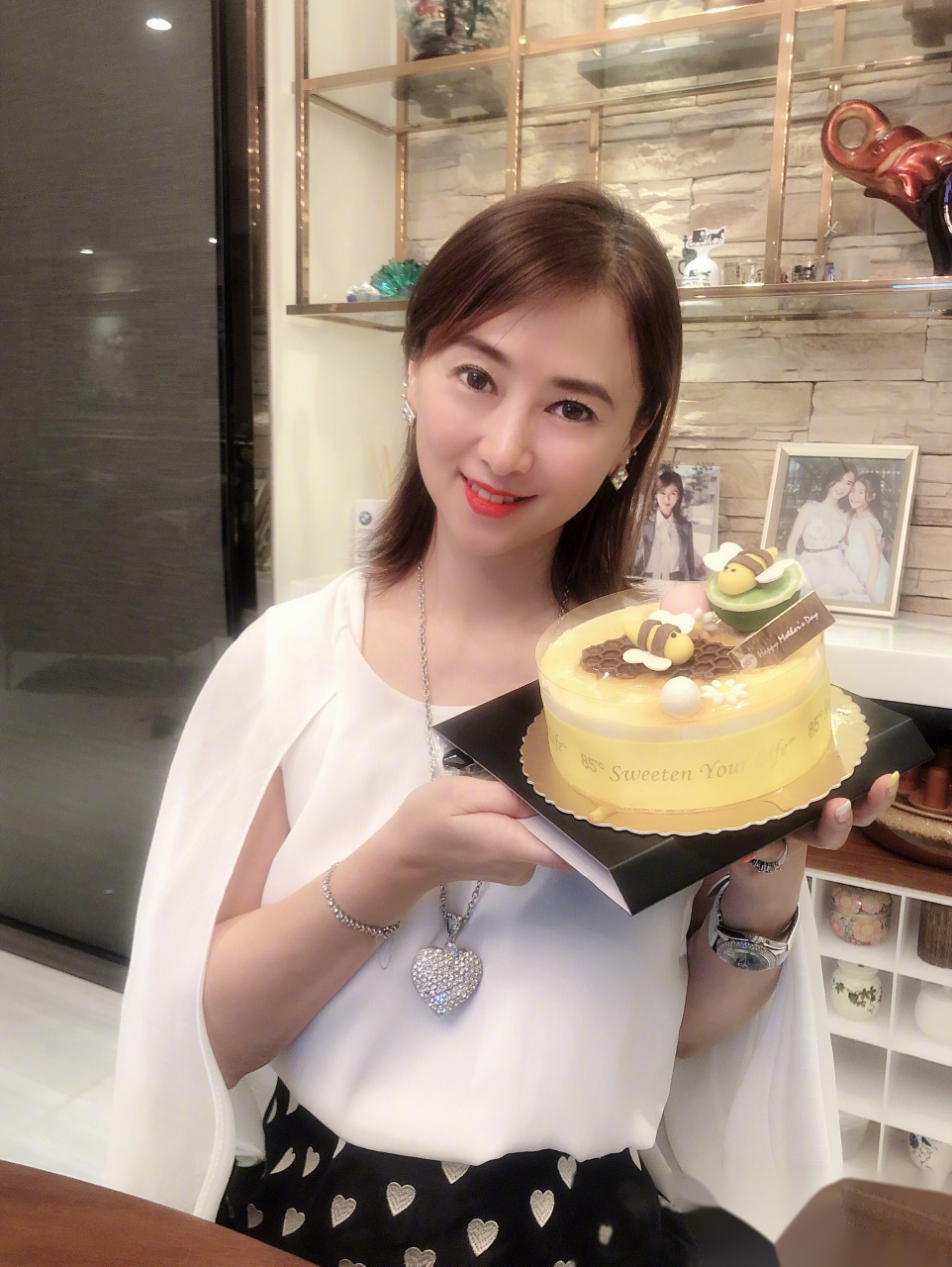 我谢谢你们俩但请刘小姐少惹我生气你的青春叛逆期