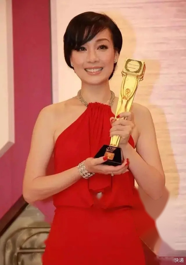 该广告当年一经播出,迅速火遍全国,"百年润发"也因此取得了公司发展史