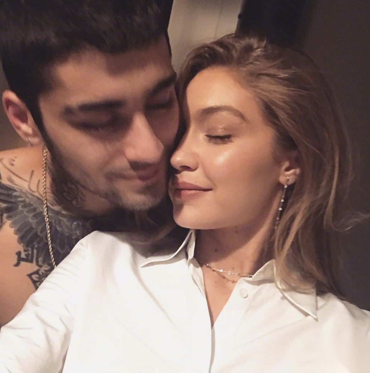 "美渣"zayn malik女友吉吉gigi hadid已经怀孕20周,暂未透露胎儿性别
