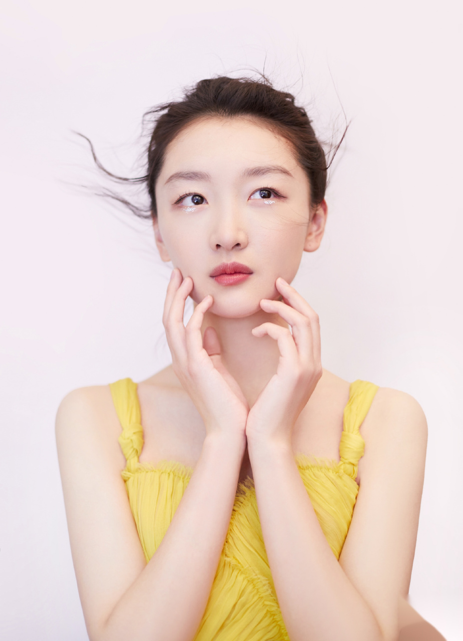 周冬雨与泰洋川禾合约到期 30日,周冬雨工作室 和泰