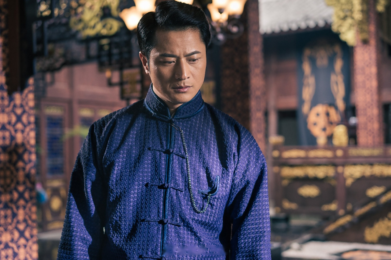 《义海》中,林江国饰演的顾兆礼是一位民国帮派老大,但这个老大完全不