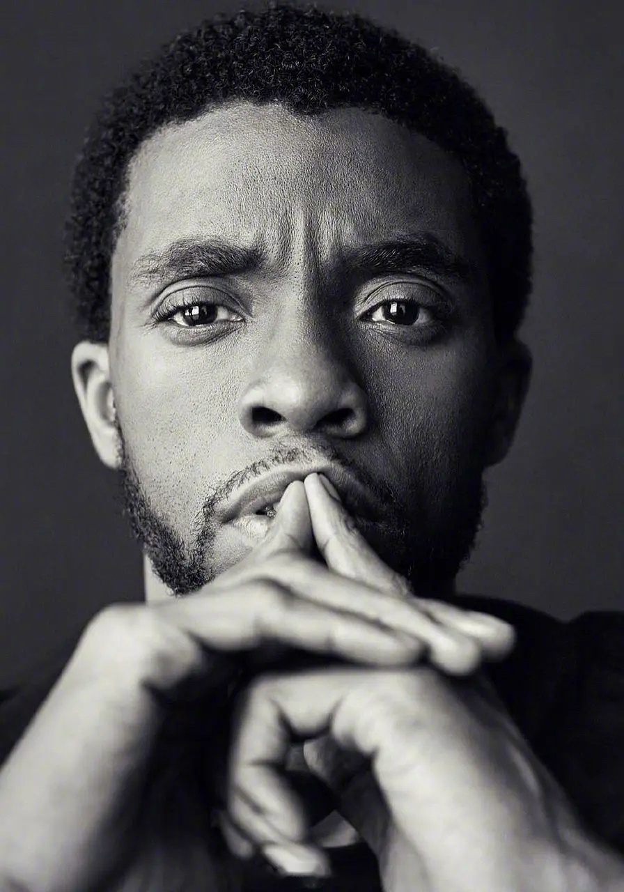 the king is gone. wakanda forever. r.i.