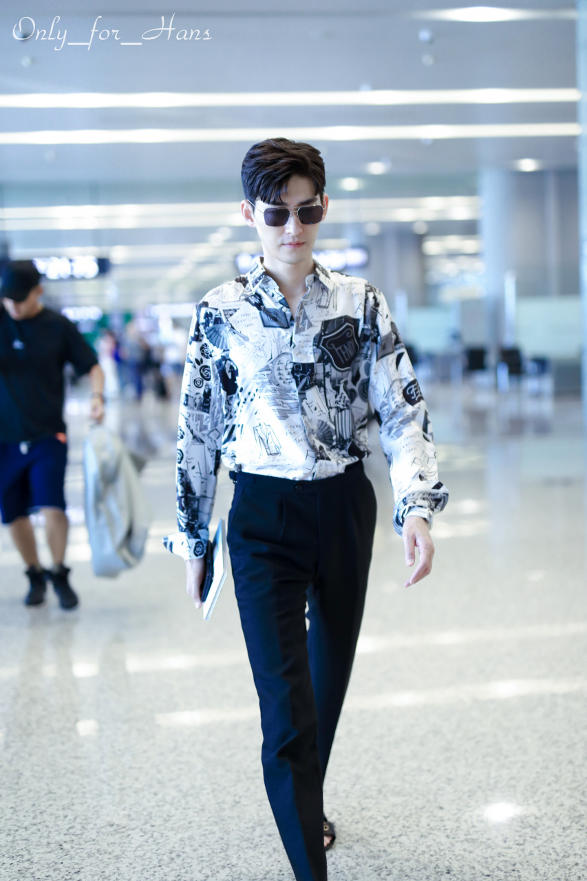 张翰 [兔子] 『张翰吧-视图吧刊组』 你眼中有娇艳的太阳 还挂起着