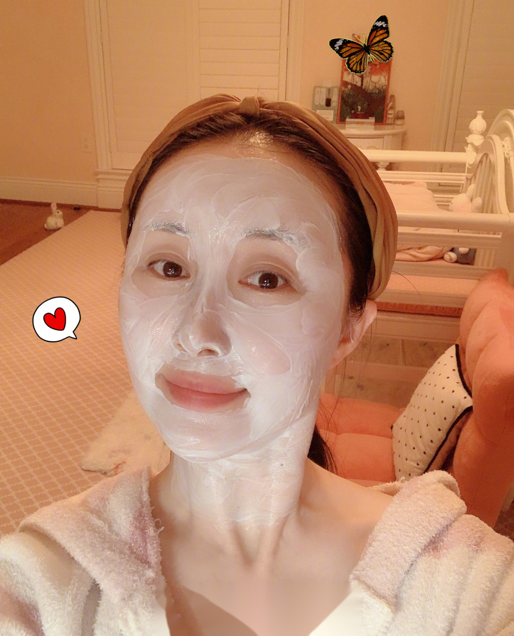 我才知道是前几天自己在某平台上发的一张敷面膜的自拍照引发了误解