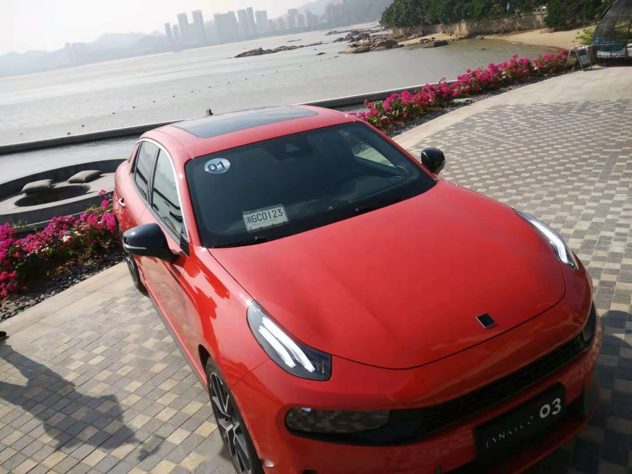 领潮运动轿车,领克03, 从赛道到街道,驭风向海