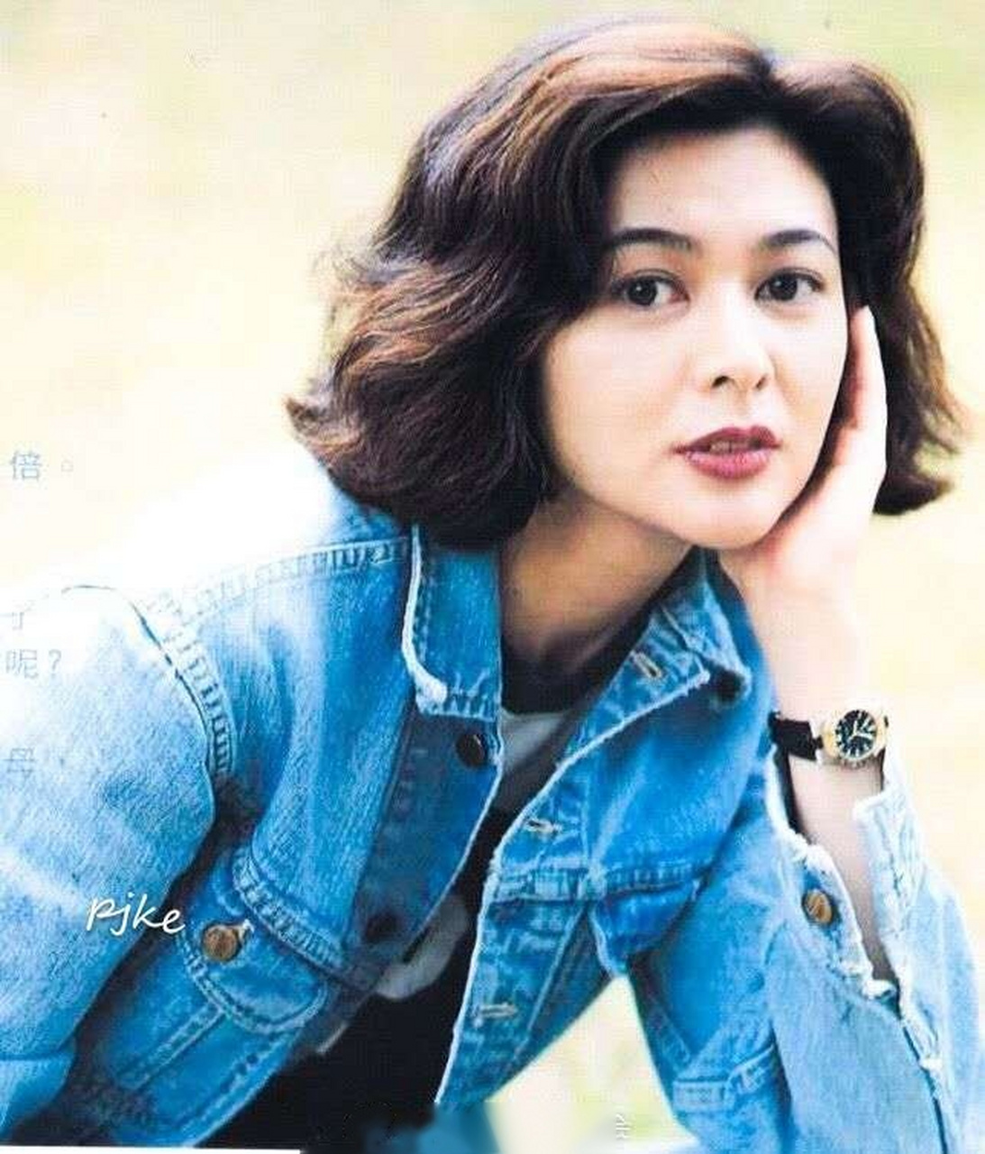 关之琳喜欢你的微笑和调皮的嘴角 图源rosamund稻草人