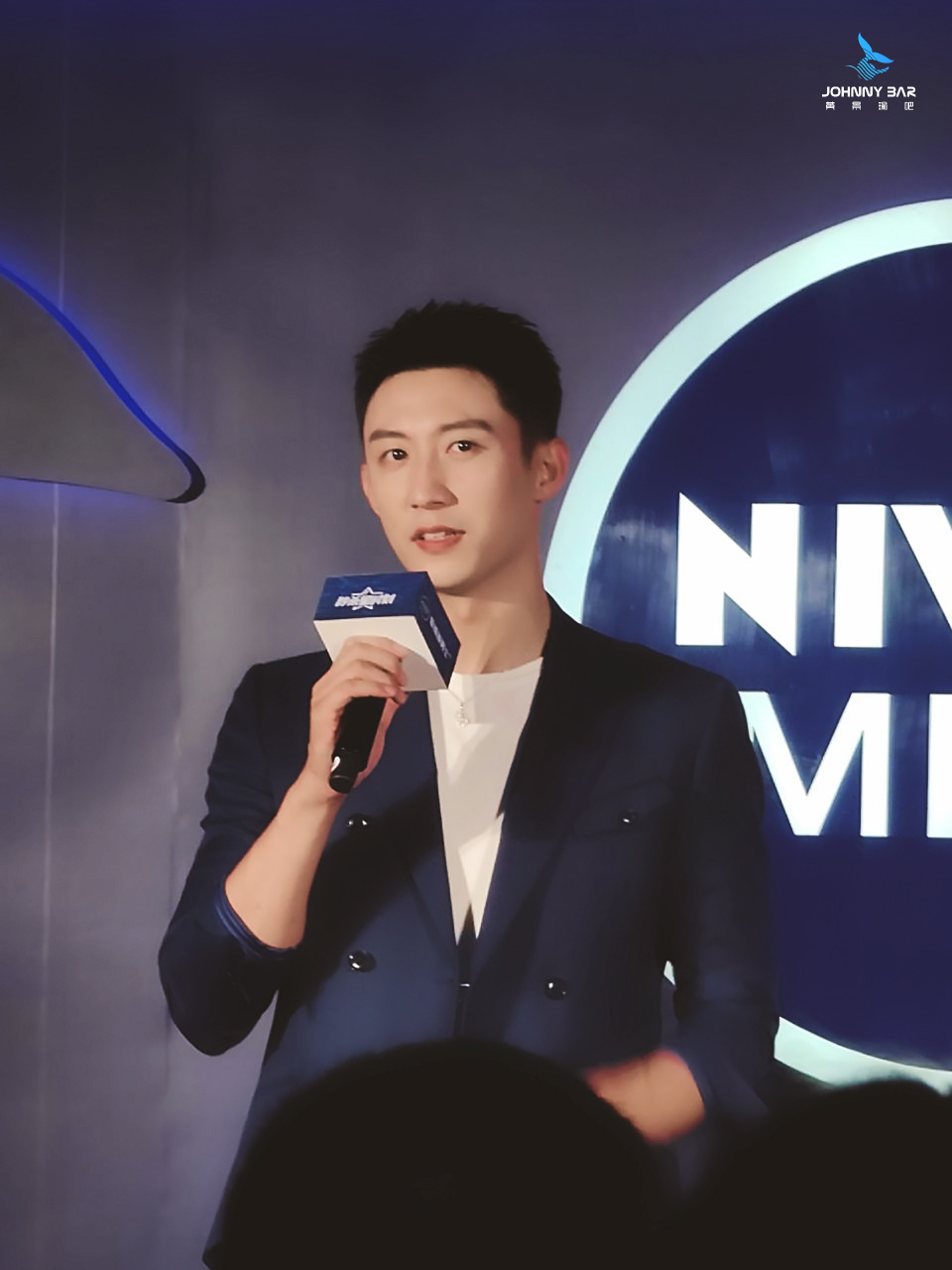 黄景瑜 2020/10/ 15|妮维雅粉丝见面会|内场9p 秋天是最适合见面的 