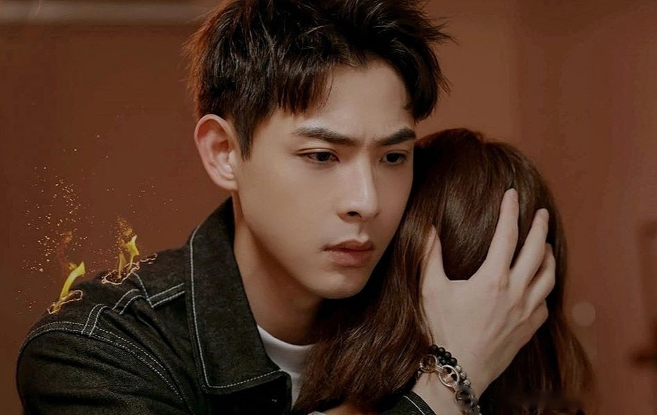 【浪漫输给你】 无法用文字形容的一幕… 晚上见 神秘的青风又燃烧了