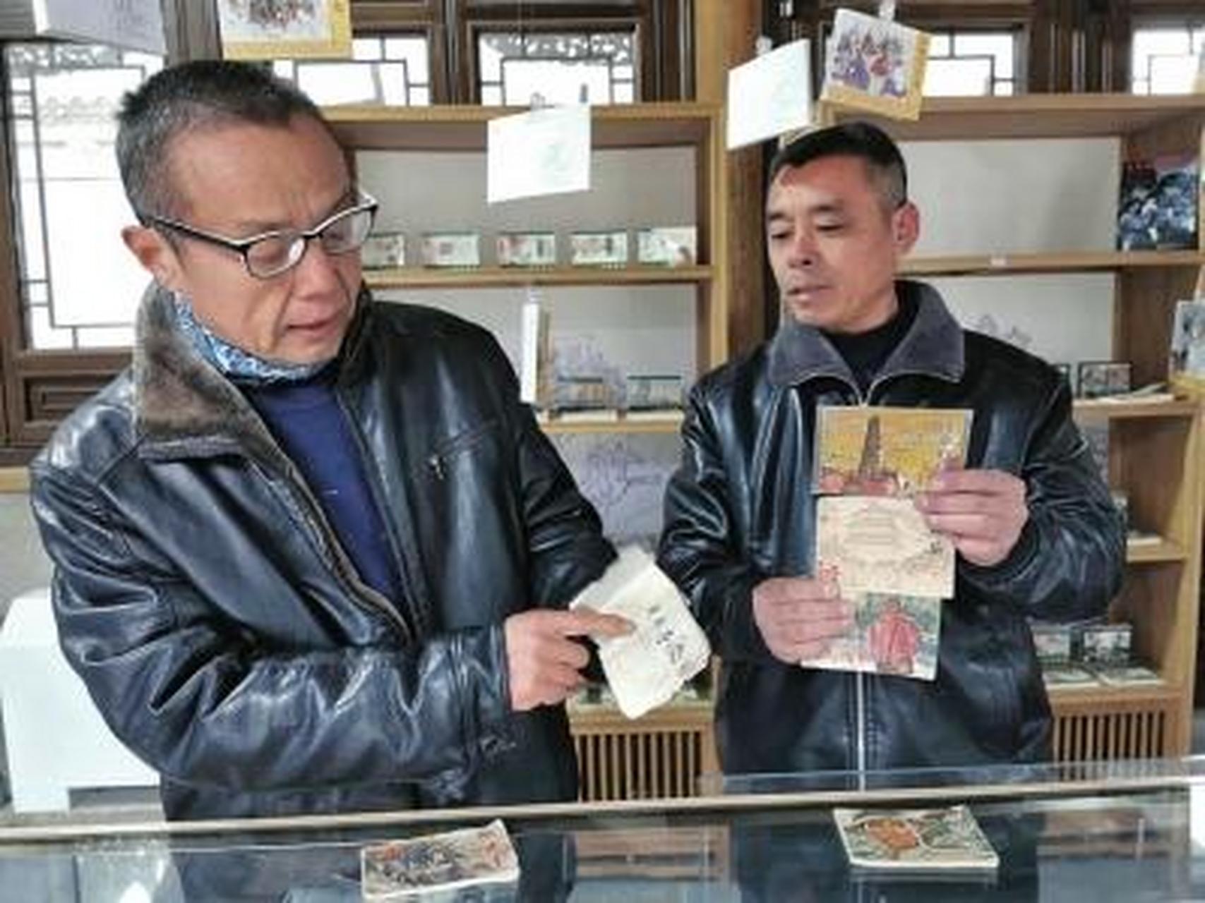 生于上世纪七十年代的许庆海,从小家里比较穷,也买不起连环画,那时,在