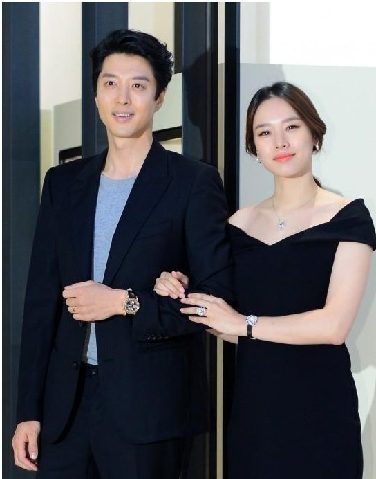 李东健赵伦熙离婚#韩智慧"巴黎恋人"李东健离婚?