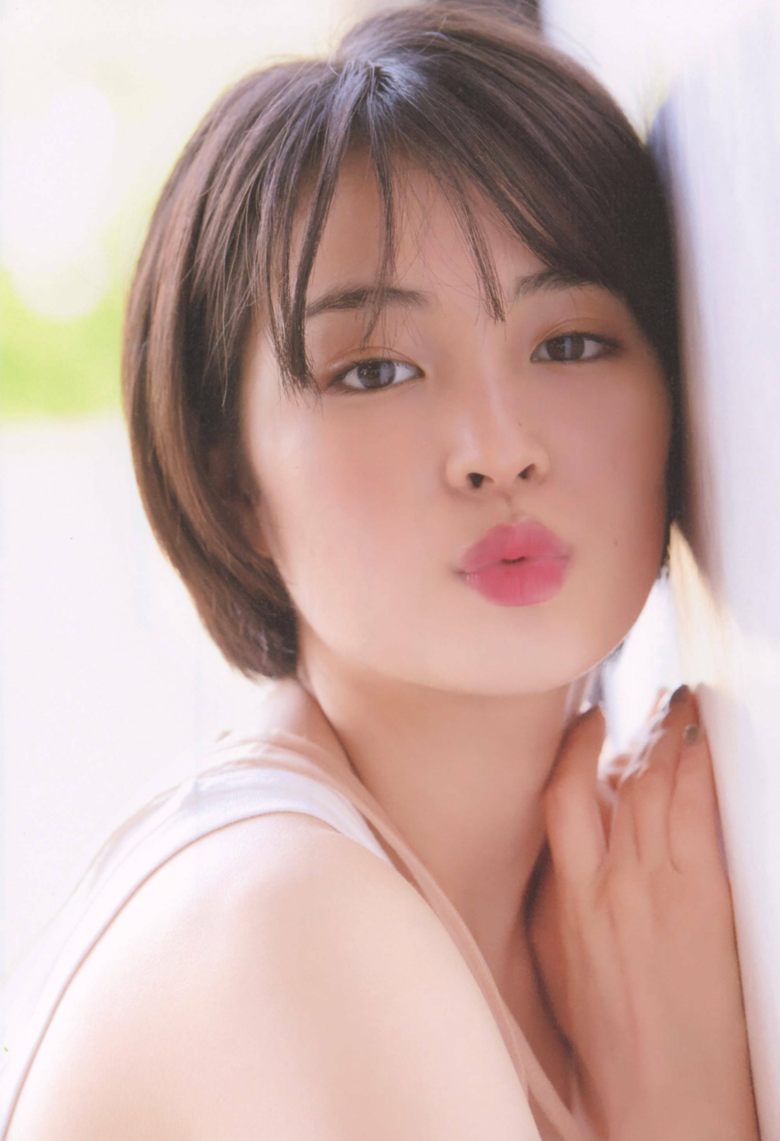 广濑铃也中招了!她今日确诊感染新冠,目前无症状.