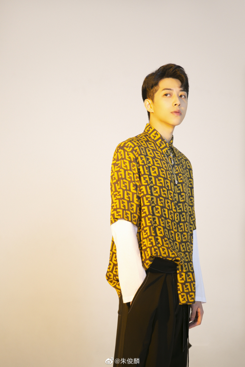 朱俊麟穿越火线朱俊麟  祝我生日快乐 感恩的话不多