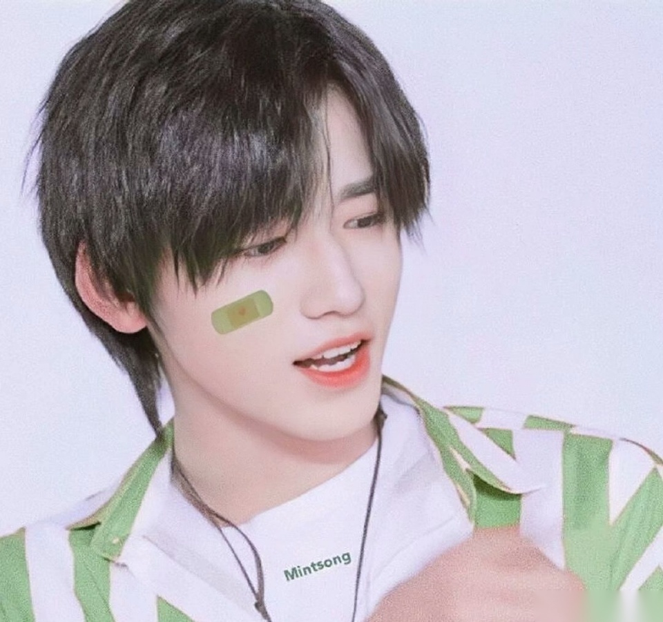 宋亚轩_时代少年团