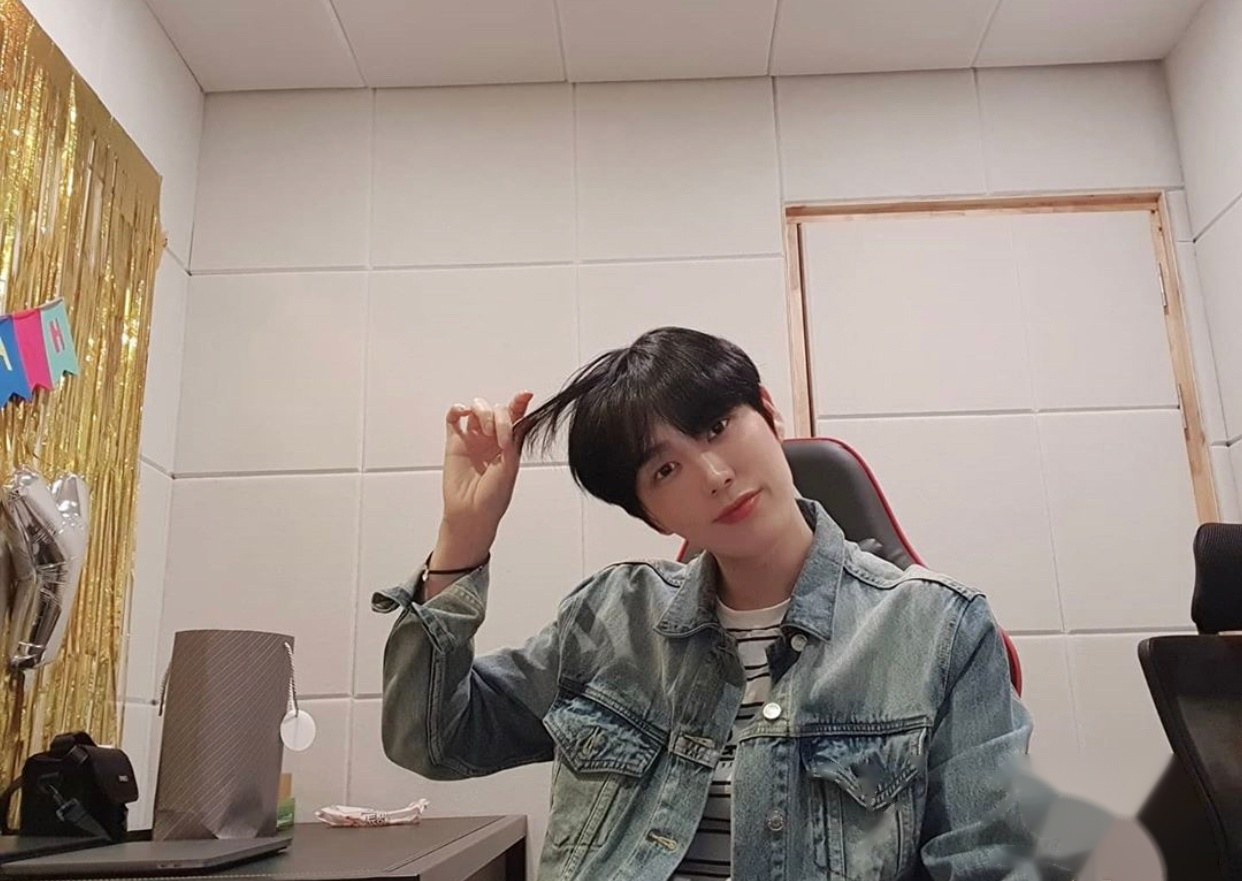 韩国男团成员yohan去世#据韩媒,男团top secret成员yohan(本名金正焕