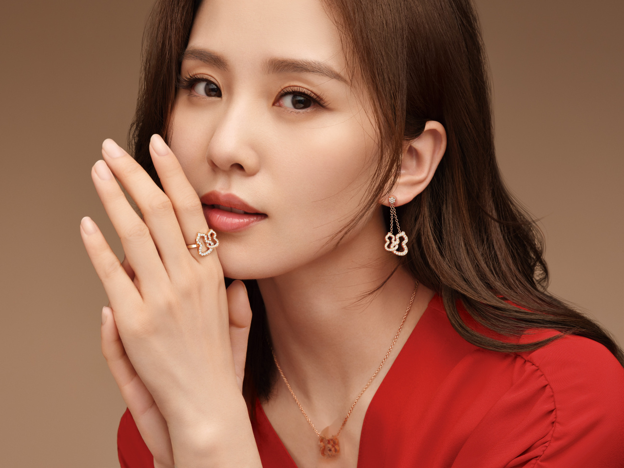 高清大图请签收[害羞]刘诗诗 高级美真的不是说说而已,质感太好了