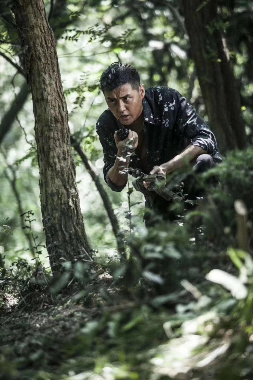 《狼鹰》—— 听党指挥能打胜仗 28日爱奇艺电影独家上线 ——不