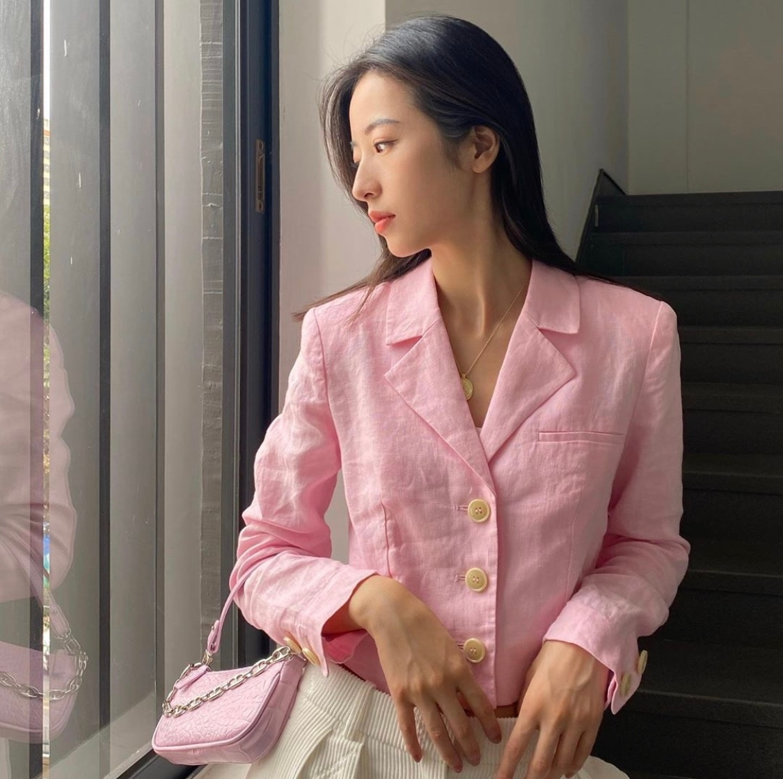 周雨彤# 『200430 ins更新三则』 byfar  cool  周雨彤insid:sep21m