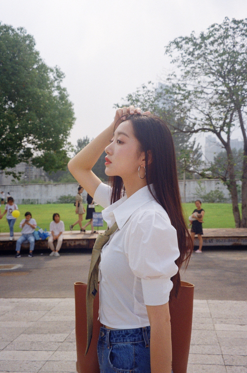 衬衫领带叫声姐姐不过分吧?[并不简单]麦童