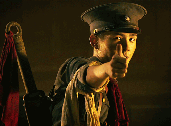 豆姐快讯[心]@刘昊然 恭喜昊然加盟电影《1921》,影