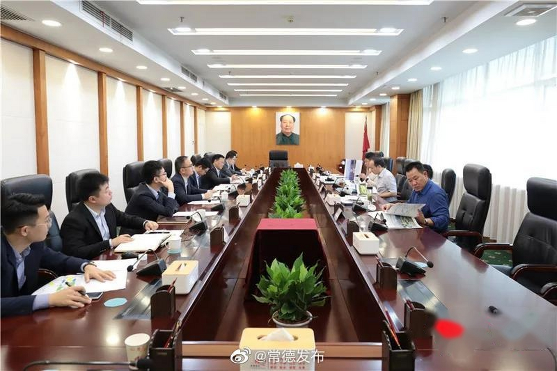 常德#【周德睿会见恒大旅游集团董事长段胜利一行】9月16日,常德饰