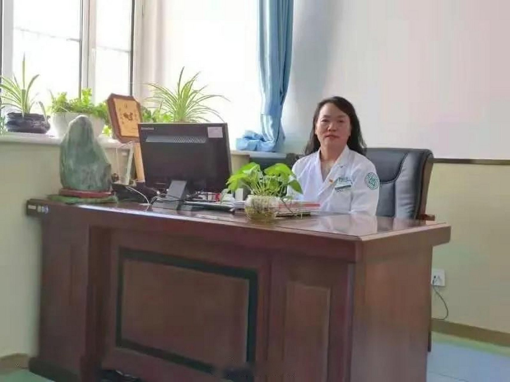 【清风标兵】王巧兰:默默奉献的白衣天使      王巧兰,女,汉族,1967年