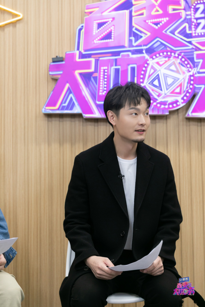 【#百变大咖秀# 百变练习室】 欢迎百变新人鞠红川加盟#百变大咖秀