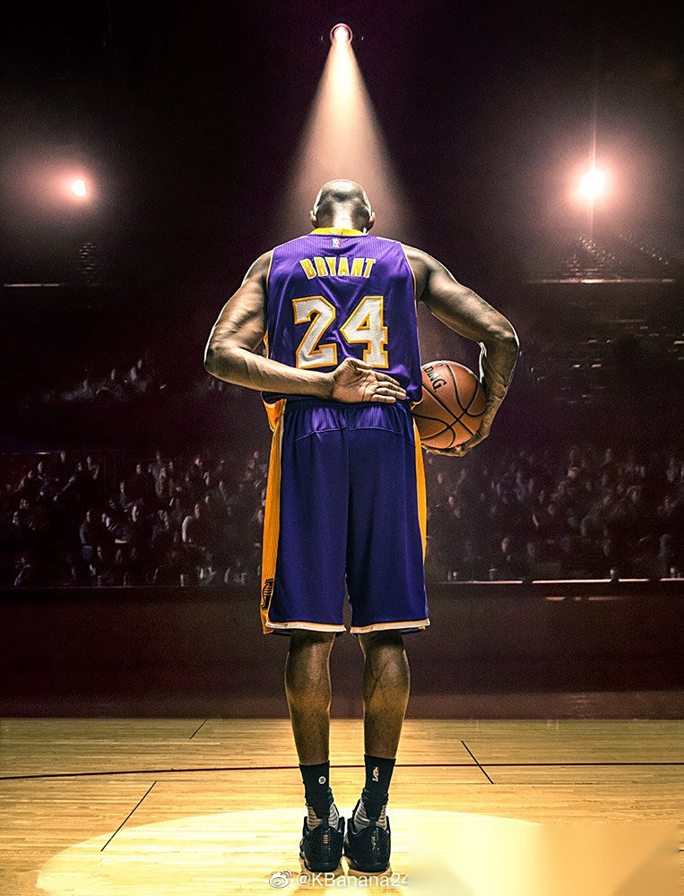 科比入选篮球名人堂 这一天早晚回来!可是应该是你自己来领的呀!