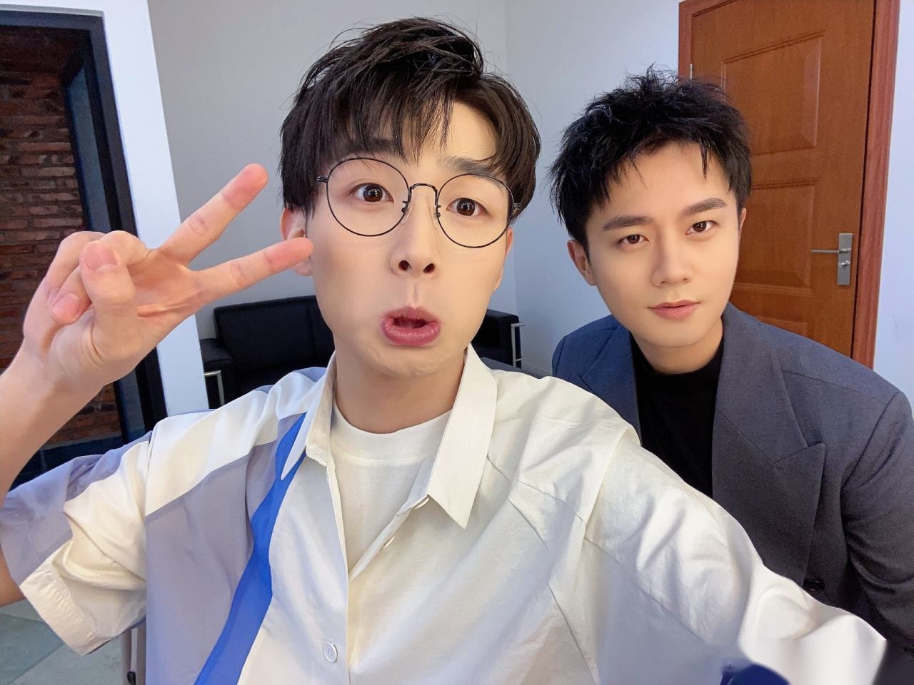 这可咋整,我越哥越来越年轻了.@赵越nemo