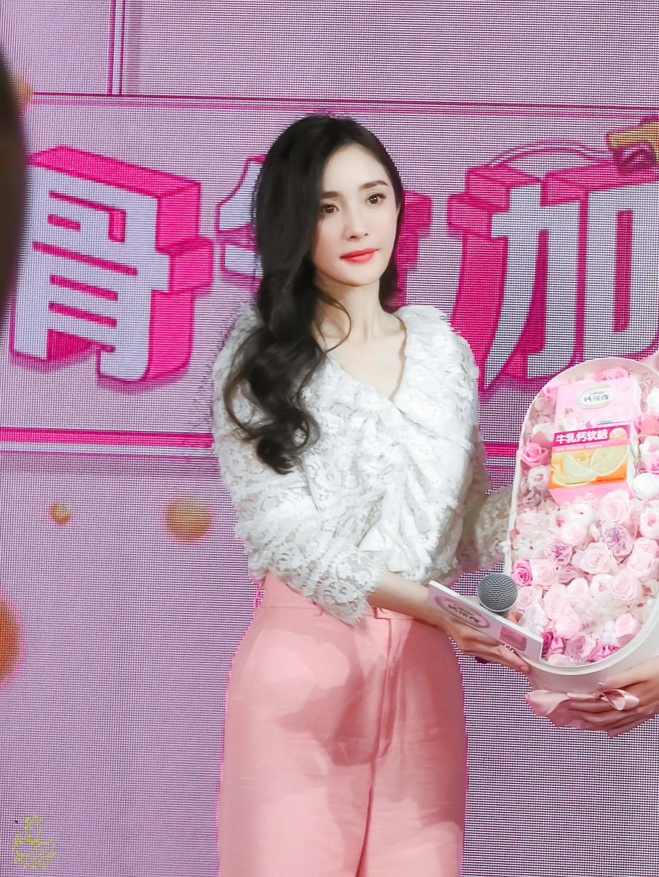 杨幂钙尔奇骨气女人形象大使  2020.11.