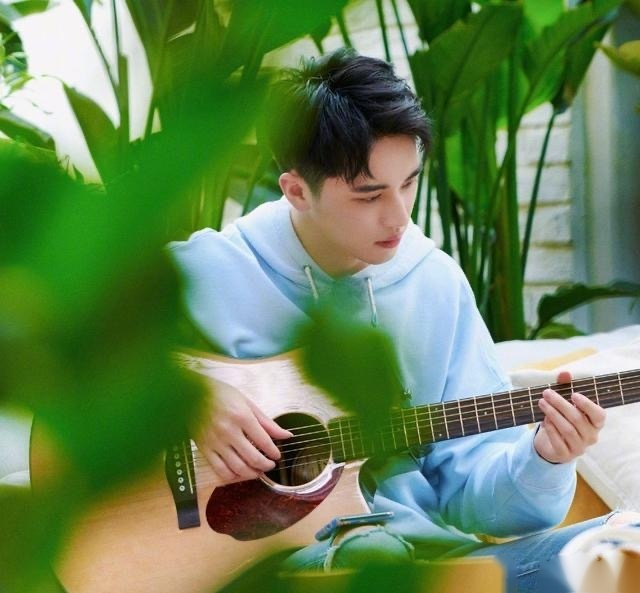 柴鸡蛋,相信许魏洲的人品和实力就完事儿了!