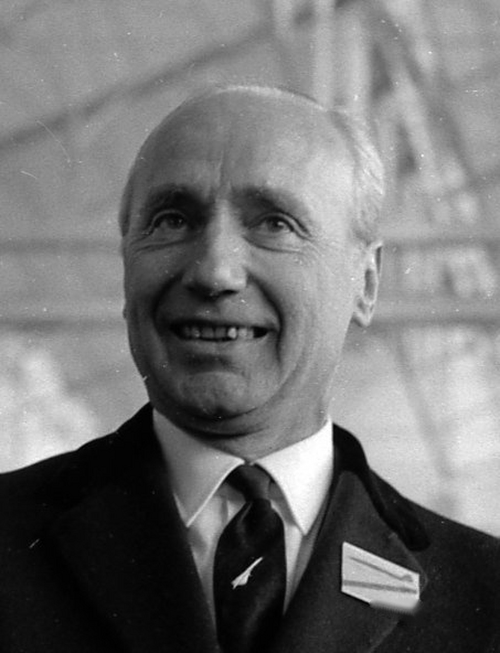 vivelafrance 战争中的法国人其一——莫里斯·帕蓬,法国公务员,二战