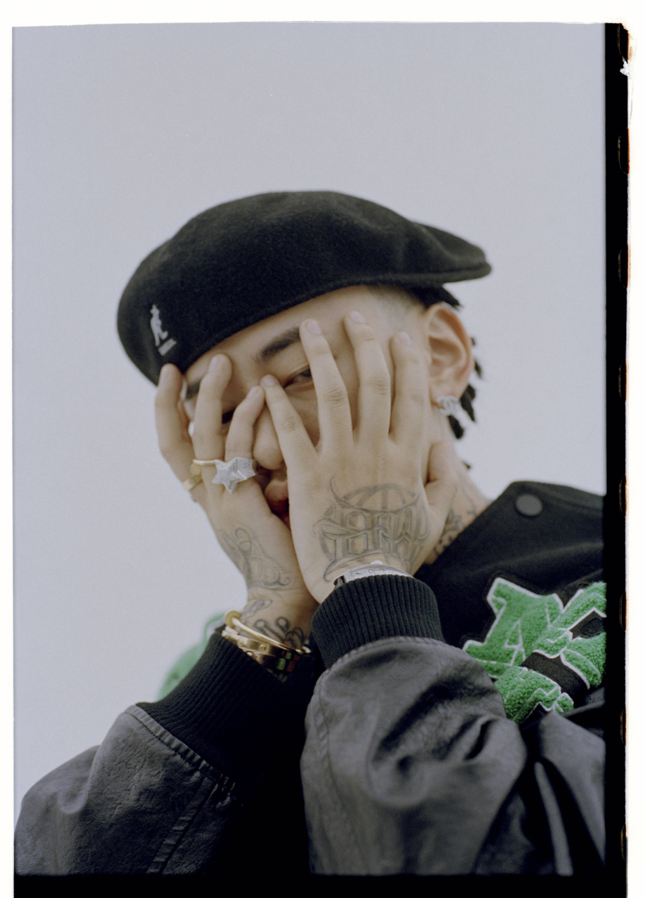 马思唯歌手帮唱袁娅维,纹身遮得太干净自然了!