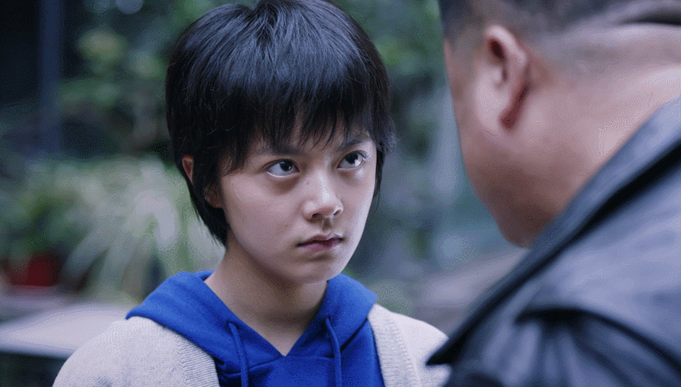 网剧重生#赵今麦这凶狠的小眼神,生队还以为那个"暗黑少女"又上线了