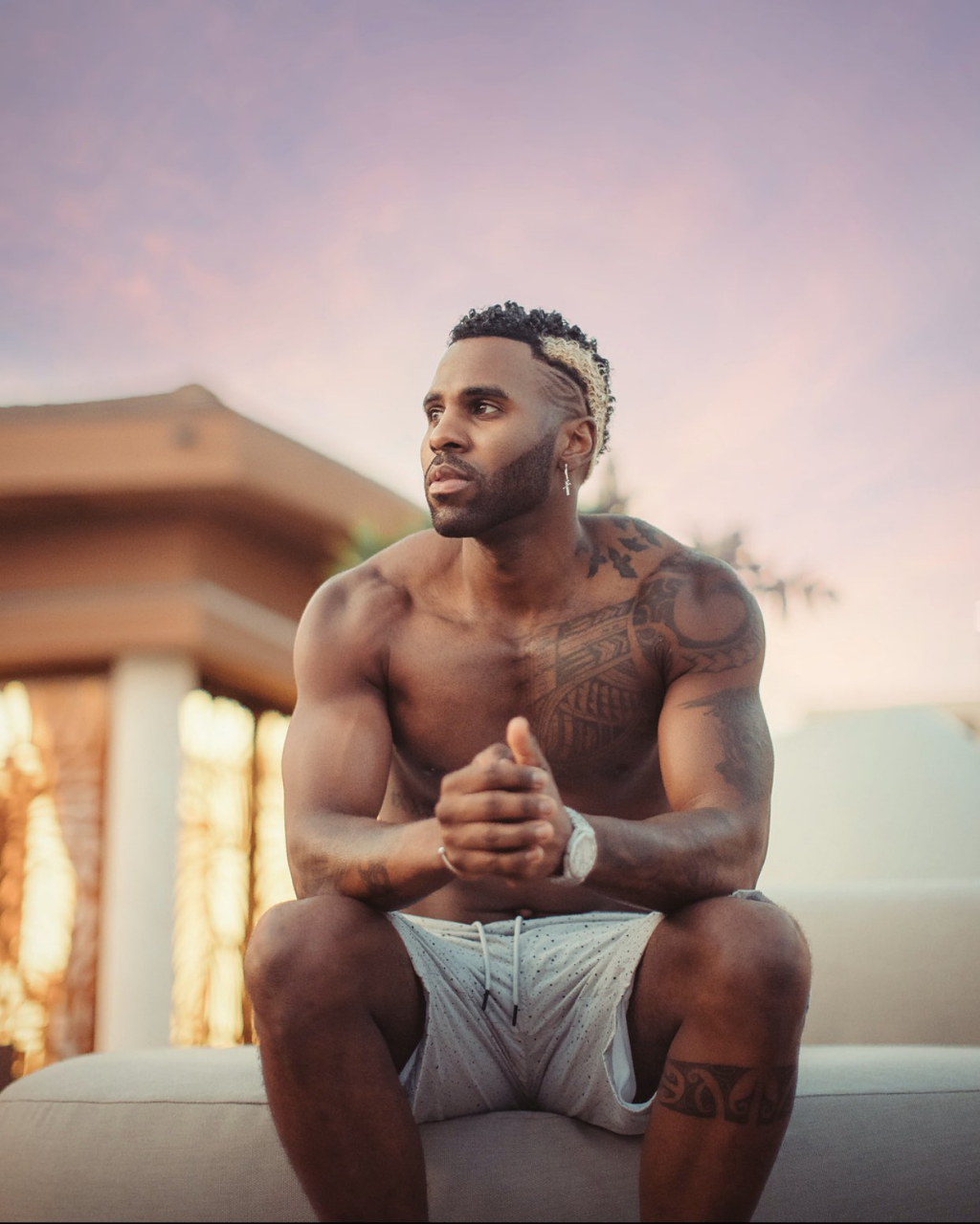 大卤肉jason derulo再曝性感新照!这次看不到大蟒蛇了吧