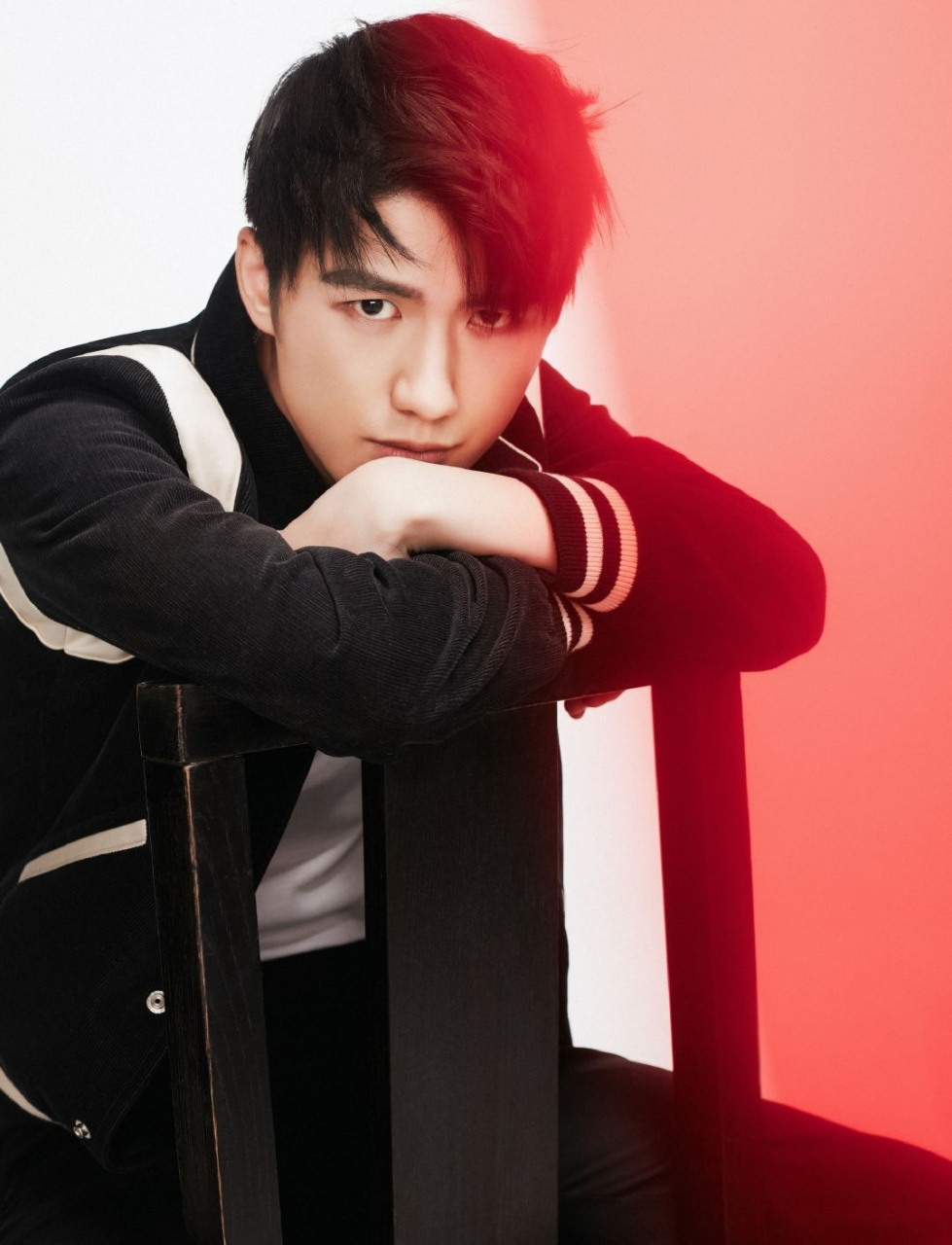 祝阳光男孩-王广源生日快乐,期待看到你更灿烂的微笑[期待]