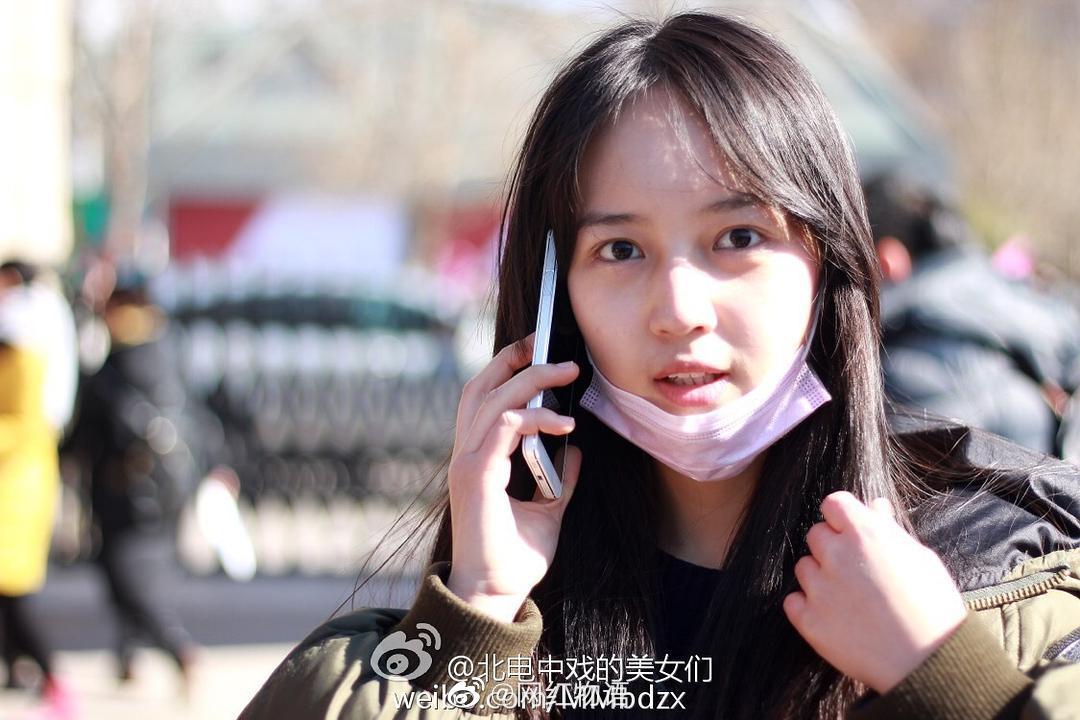 秦牛正威第一次艺考16年被拍的照片,如何?