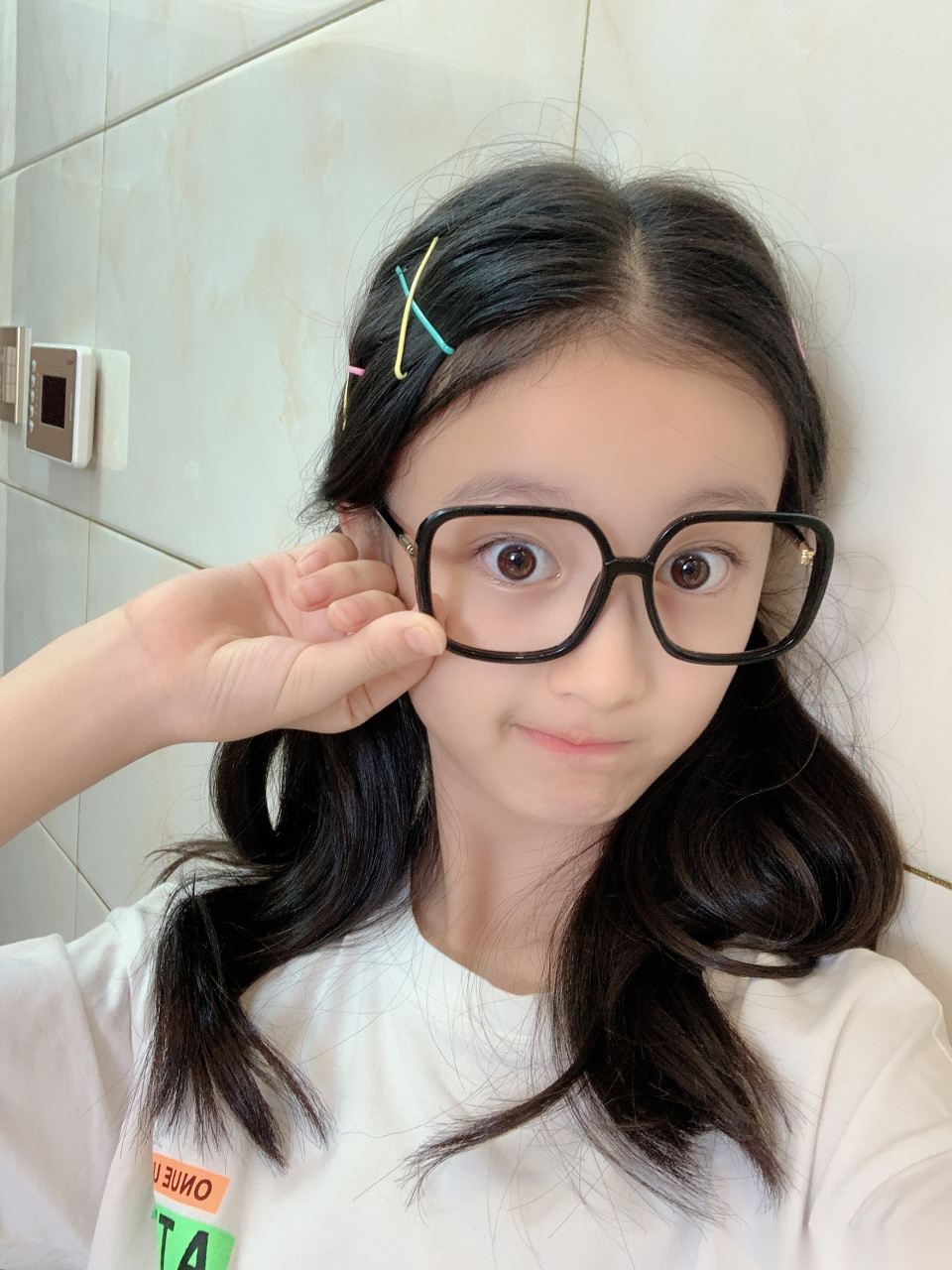 今日印象#裴佳欣##萌娃养成记# 现在照片都是自己出