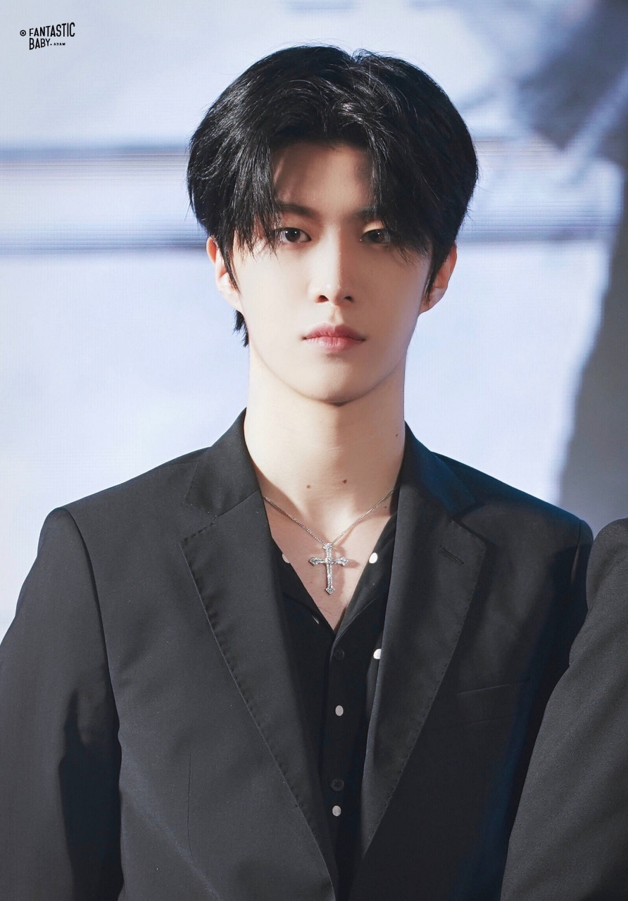 摩登兄弟刘宇宁,蔡徐坤,范丞丞,李振宁,任豪,严浩翔