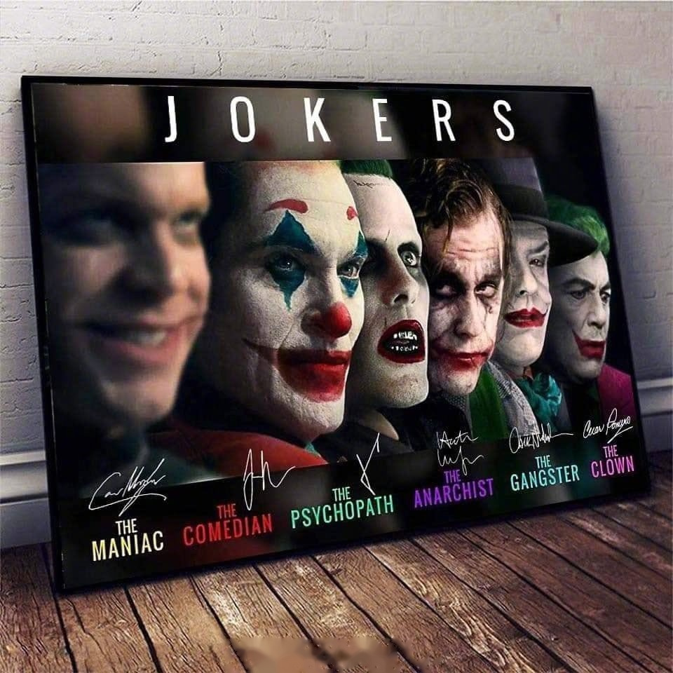 推上网友分享的多代小丑同框海报