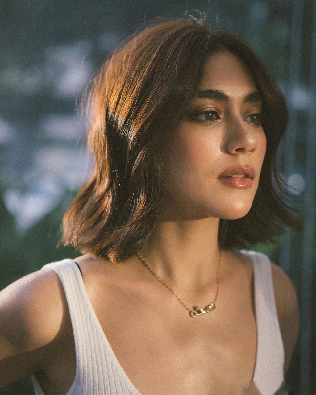 泰星kimberly近来在社交媒体上以新短发造型示人,男友mark prin也不吝