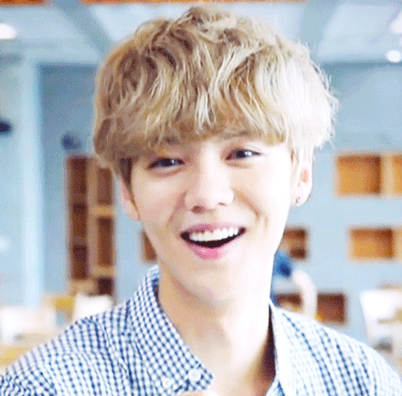 有酒窝是怎样的体验# 欣赏一波鹿晗这富有感染力的笑容吧!