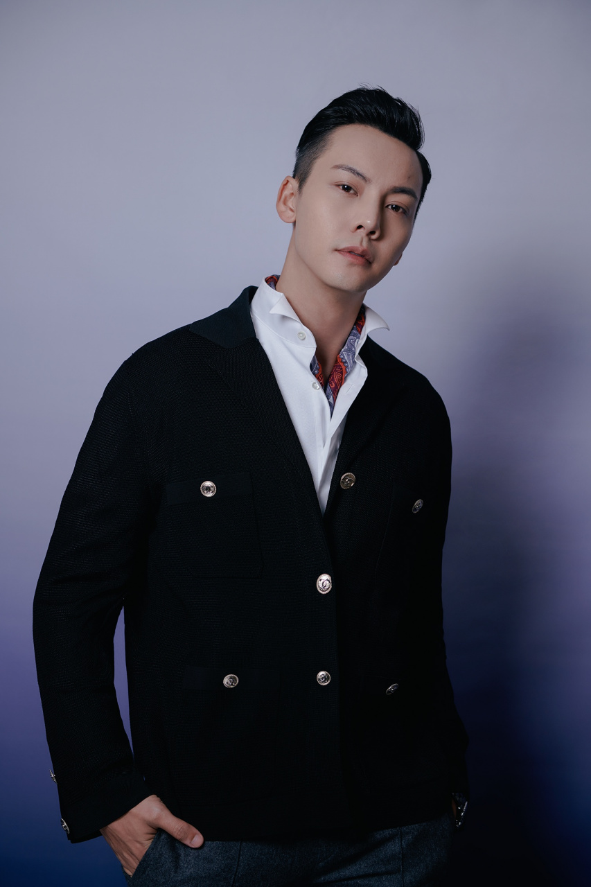 央视国庆晚会# @陈伟霆 《"中国梦·祖国颂"——2020国庆特别节目》