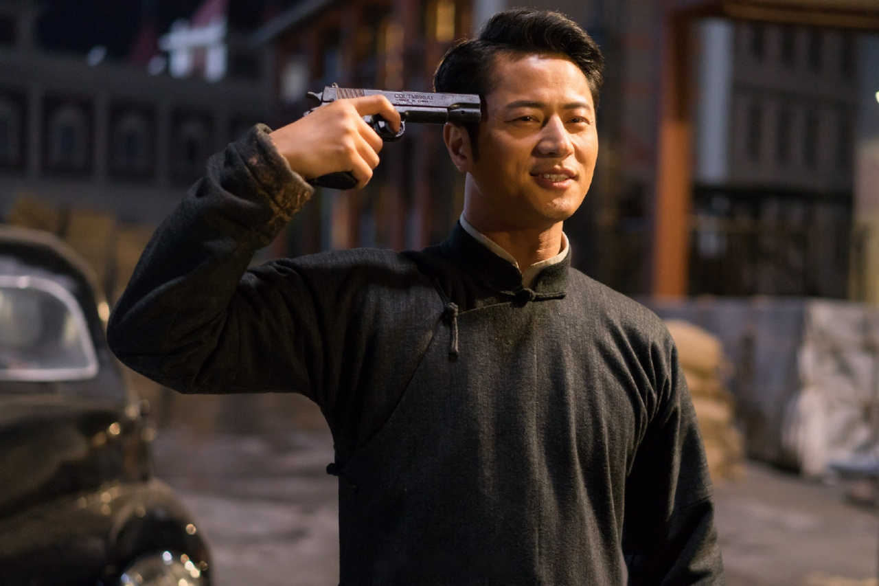 《义海》中,林江国饰演的顾兆礼是一位民国帮派老大,但这个老大完全不