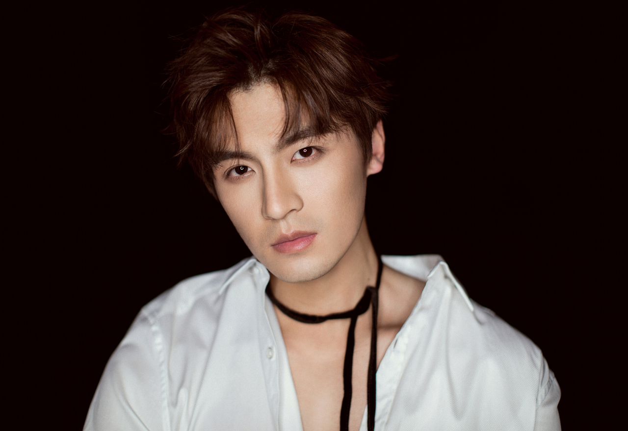 高泰宇官方上传精品图片