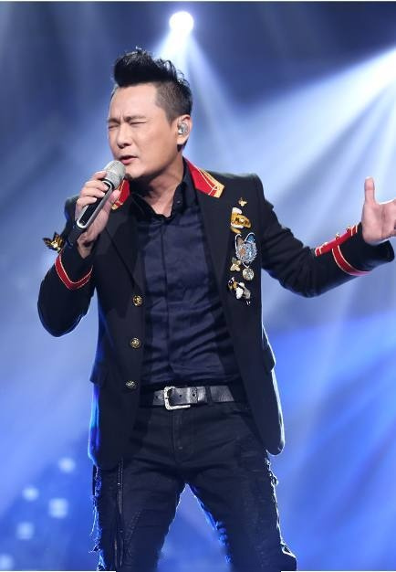 2000年获得中央人民广播电台中国流行歌曲榜台湾地区最受欢迎歌手奖