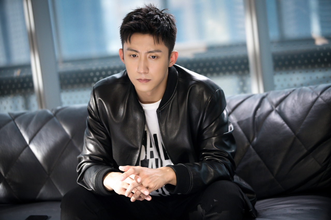 黄景瑜#持续营业的宋总,今晚播出见[得意]